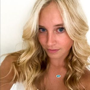 Meet your Posher, Allie